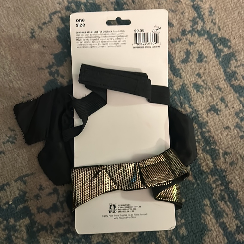 New cat costume - Picture 2 of 3